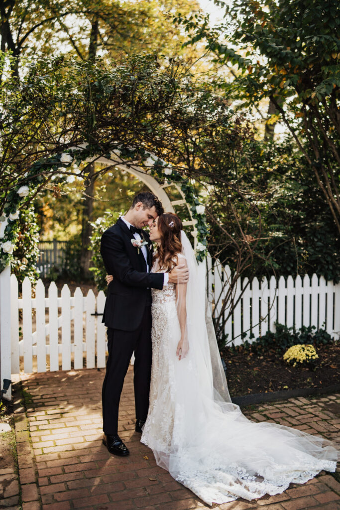 Fall wedding at The Whitlock Inn in Marietta Georgia